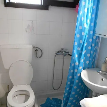 Quiet Family Apt, 10m From The Beach Psakoudia