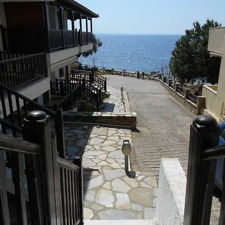 Quiet Family Apt, 10m From The Beach Psakoudia