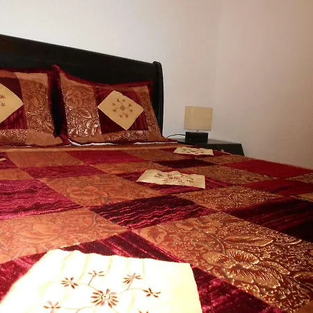 Apartment Quiet Family Apt, 10m From The Beach Psakoudia